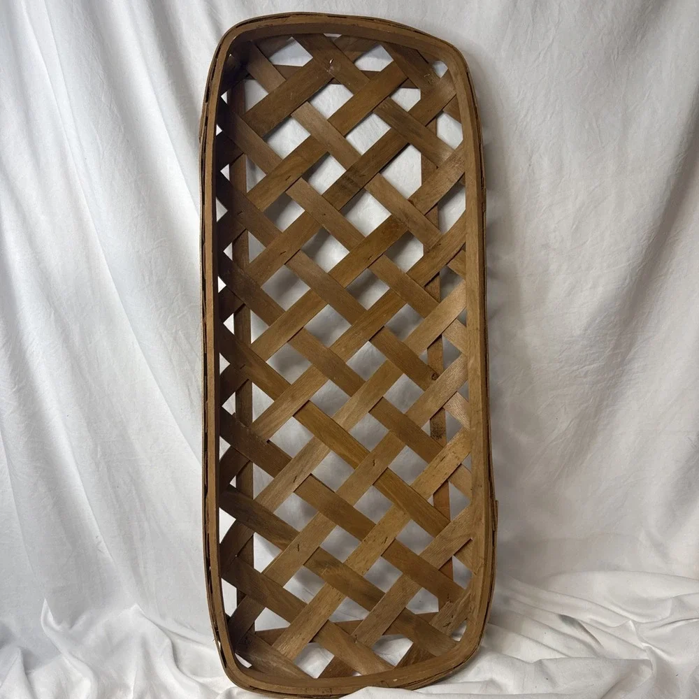 VTG Tobacco Rectangle BASKET  31